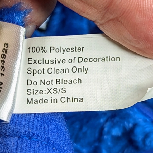 Lot of 3 Small Dog Costumes, Because Dogs Love Dress Up Just As Much As You Do! - Picture 3 of 16